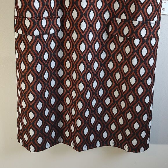 New With Tags Eclipse Size Small Sleeveless Retro Print Jumper With Flap Pockets - Picture 8 of 12